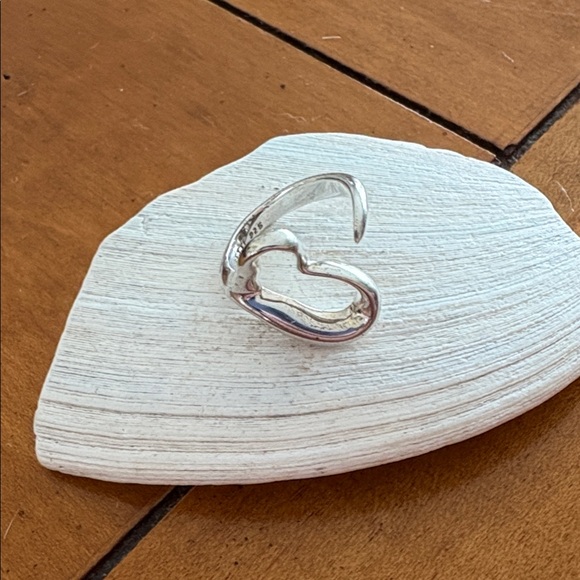 Tiffany & Co. Open Heart Ring Elsa Peretti Sterling Silver 925 Size 6 VGUC - Picture 5 of 10